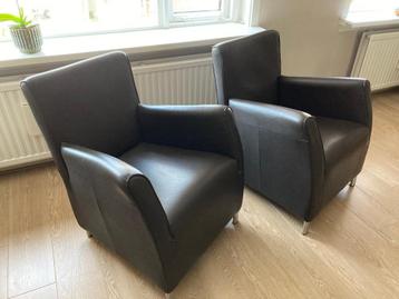 Bruin leren fauteuils (2 stuks) beschikbaar voor biedingen