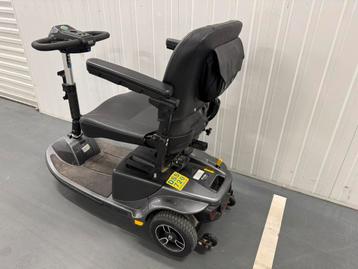 Opvouwbare scootmobiel te huur beschikbaar voor biedingen
