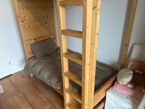 Stapelbed voor 2 kinderen, 70x160, compleet met beddengoed, Kinderen en Baby's, Kinderkamer | Stapelbedden en Hoogslapers, Gebruikt