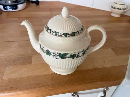 Wedgwood Stratford koffie/thee pot, Antiek en Kunst, Antiek | Servies los, Ophalen of Verzenden