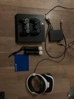 PS4 2 controllers + psvr met 2 joysticks, Spelcomputers en Games, Spelcomputers | Sony PlayStation 4, Ophalen, Gebruikt, Met 2 controllers
