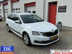 Skoda Octavia Combi 1.6 TDI DSG Sport Business, Gebruikt, Euro 6, 4 cilinders, 116 pk
