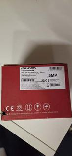 Bewakingscamera Hikvision DS-2CE56H5T-IT1E, Ophalen of Verzenden, Nieuw, Buitencamera
