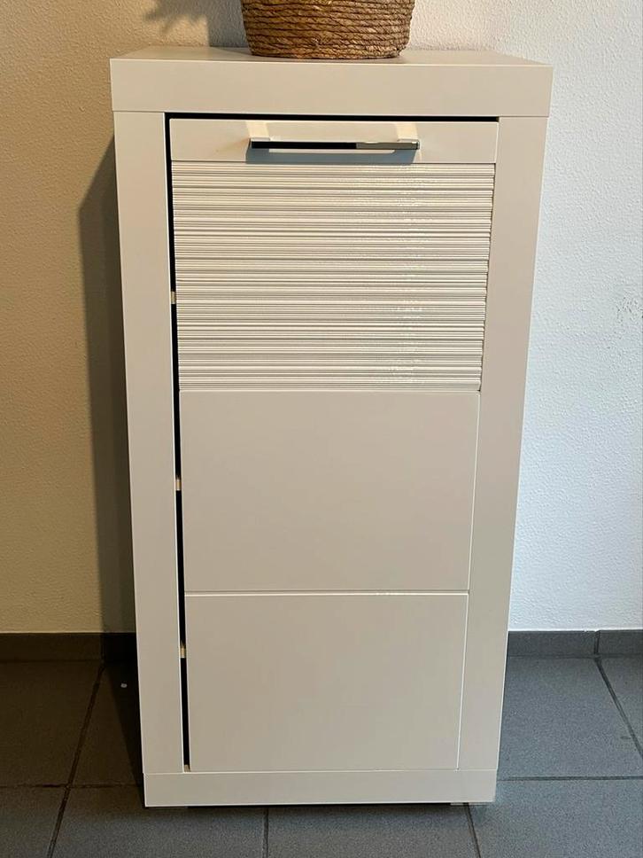 Witte Kast - Zo Goed Als Nieuw, Huis en Inrichting, Kasten | Overige, Zo goed als nieuw, Ophalen