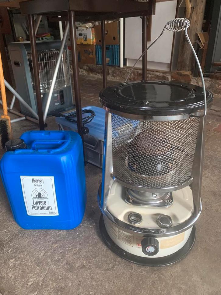 Petroleum kacheltje, Huis en Inrichting, Kachels, Ophalen of Verzenden