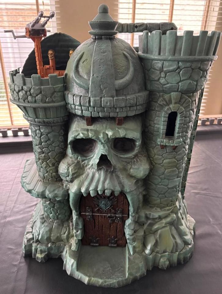 Masters of the Universe Classics - Castle Grayskull, Verzamelen, Poppetjes en Figuurtjes, Zo goed als nieuw, Ophalen of Verzenden