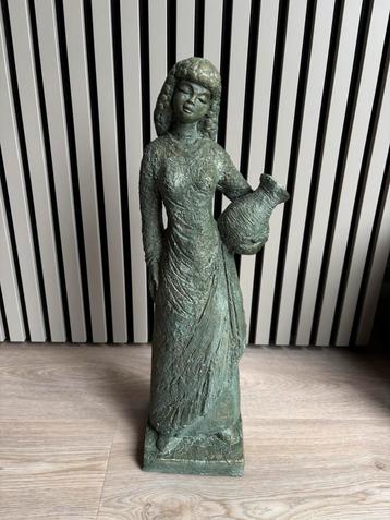 Vrouw met kruik – gesigneerd Mat Wanders (Perkeo) beschikbaar voor biedingen