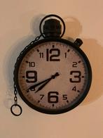 Industriële Wandklok - 50cm Diameter, Huis en Inrichting, Woonaccessoires | Klokken, Ophalen of Verzenden, Zo goed als nieuw, Analoog