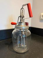 Antieke handmixer in glazen pot., Antiek en Kunst, Ophalen of Verzenden