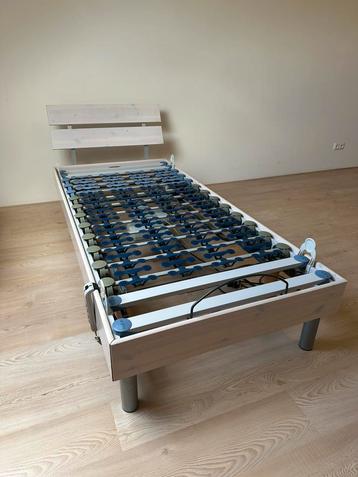 Lattoflex elektrische bedbodem / schotelbodem 6 standen beschikbaar voor biedingen
