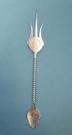 Zilveren cakeprikker., Antiek en Kunst, Ophalen of Verzenden, Zilver