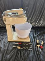 Jaren 70 Moulinex mixer met toebehoren, Witgoed en Apparatuur, Keukenmixers, 2 tot 3 liter, Ophalen, Zo goed als nieuw, 3 snelheden of meer