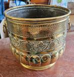 Antieke messing wijnkoeler met druivenmotief, Ophalen of Verzenden