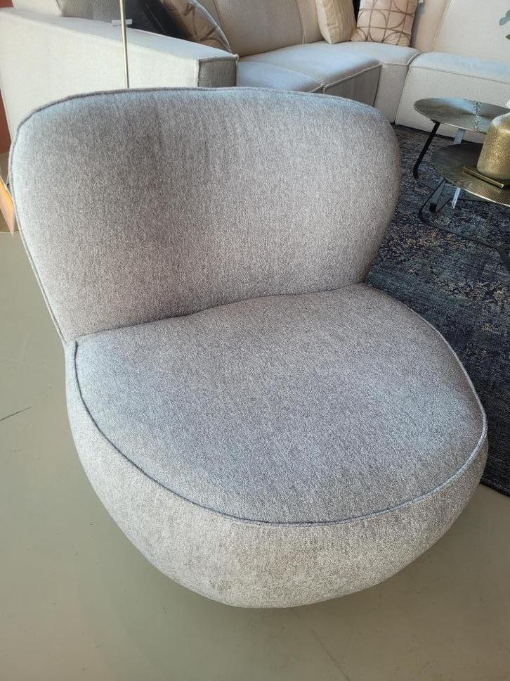 Draai fauteuil Zenna stof, Huis en Inrichting, Fauteuils, Nieuw, Stof, Ophalen