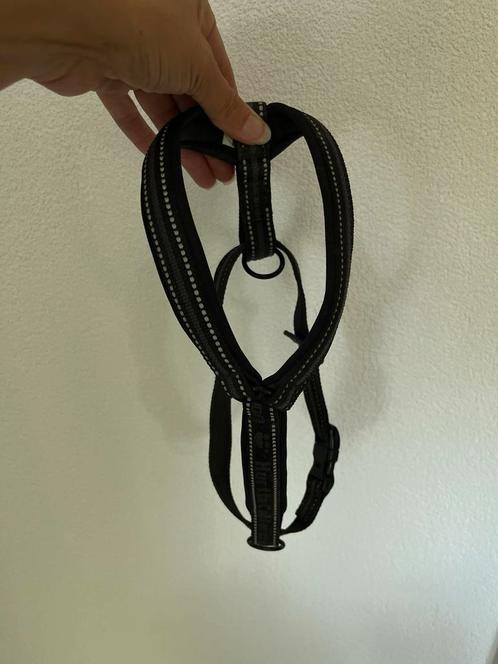 Hurtta Padded Tuig Y-Model Zwart - Hondenharnas -, Dieren en Toebehoren, Honden-accessoires, Gebruikt, Ophalen of Verzenden
