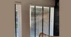Witte houten jaloezieën, Huis en Inrichting, Stoffering | Gordijnen en Lamellen, Ophalen of Verzenden, Zo goed als nieuw, Wit