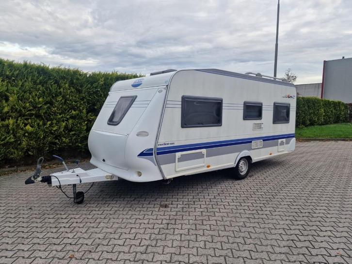 Hobby Excellent 30 – nette, instapklare caravan (2003), Caravans en Kamperen, Caravans, Particulier, tot en met 4, 1000 - 1250 kg