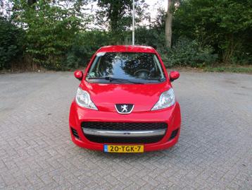 Peugeot 107 1.0 12V 5DR 2012 Rood apk 09-2026 beschikbaar voor biedingen