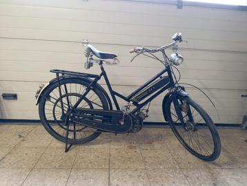 Rex bromfiets beschikbaar voor biedingen