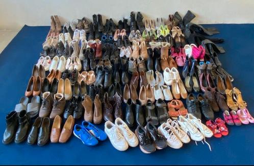 100 dames- en herenschoenen sneakers partij rommel, Diversen, Rommelmarktspullen, Gebruikt, Ophalen