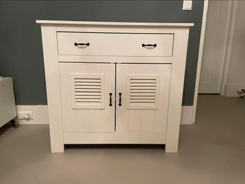 Commode TWF  beschikbaar voor biedingen