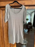 Leuke lichttaupe kleurige Sutherland jurk maat M, Maat 38/40 (M), Sutherland, Ophalen of Verzenden, Zo goed als nieuw