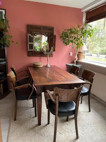 Eettafel koloniaal teakhout (set stoelen ook te koop) beschikbaar voor biedingen