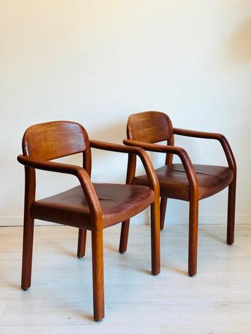 Stoere vintage Deense stoelen teak leer jaren 60 beschikbaar voor biedingen