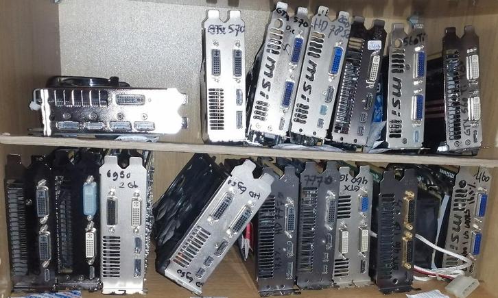 Partij van 40 videokaarten - working pull, Computers en Software, Videokaarten, PCI-Express 3.0, GDDR5, HDMI, DisplayPort, DVI