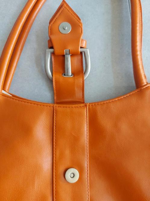 2x nep leren dames tas , terra en zwart, Sieraden, Tassen en Uiterlijk, Tassen | Damestassen, Zo goed als nieuw, Oranje, Ophalen of Verzenden