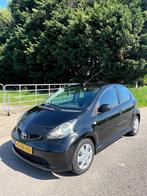 Toyota Aygo 1.0 Automaat Zuinig Nieuw APK Koppelingset NAP✅, Auto's, 4 stoelen, Origineel Nederlands, Bedrijf, 998 cc