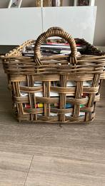 Stevige Rieviera Maison mand, Huis en Inrichting, Woonaccessoires | Krantenbakken en Lectuurbakken, Ophalen of Verzenden, Zo goed als nieuw