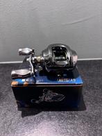 Chrome look reeltje, Watersport en Boten, Hengelsport | Roofvissen, Ophalen of Verzenden, Nieuw, Molen