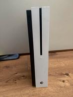 Xbox One S 500GB + Controller, Online, Gebruikt, Overige genres, 1 speler