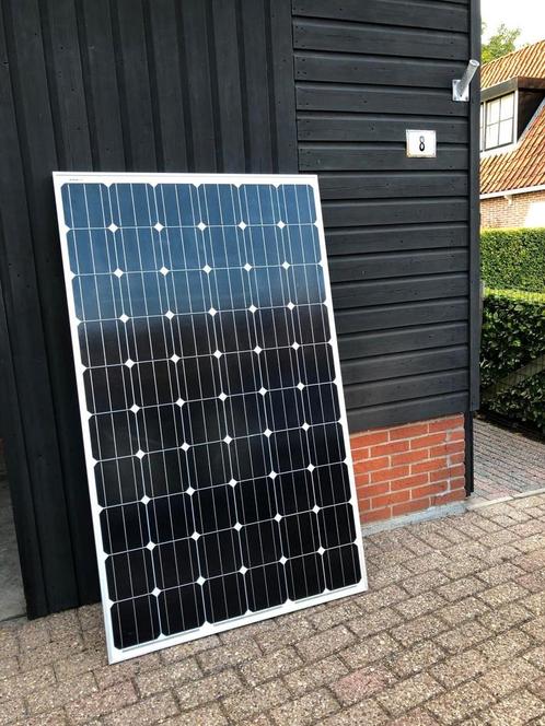 Zonnepanelen set EGVNG EG-245M60-C, Doe-het-zelf en Verbouw, Zonnepanelen en Toebehoren, Zo goed als nieuw, Compleet systeem, Ophalen