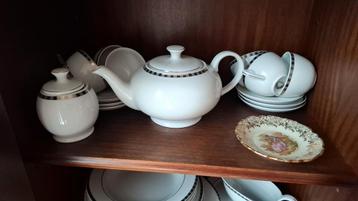 Servies compleet als nieuwe nooit gebruikt! beschikbaar voor biedingen