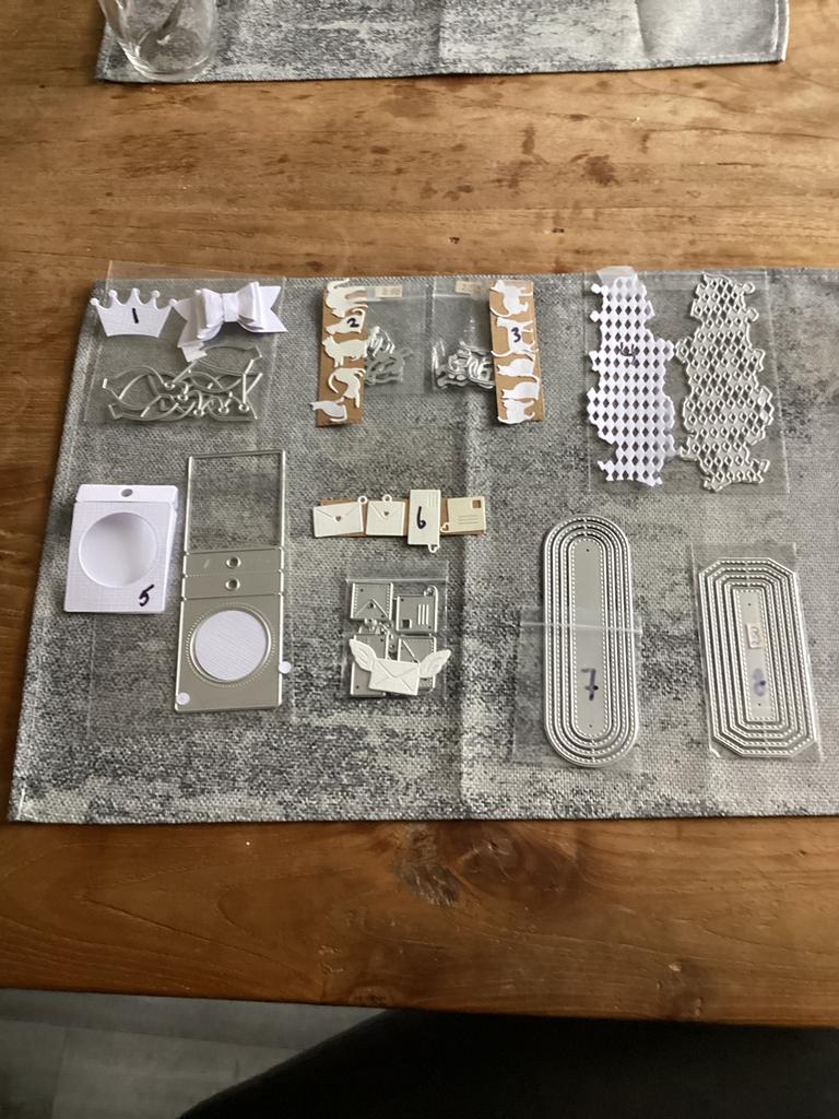 Snijmallen, Hobby en Vrije tijd, Scrapbooking, Ophalen of Verzenden, Zo goed als nieuw, Frame of Mal