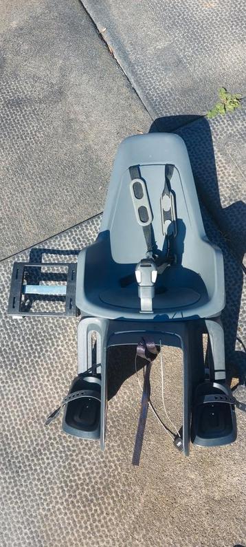 Bobike fietsstoeltje achterop + slot beschikbaar voor biedingen
