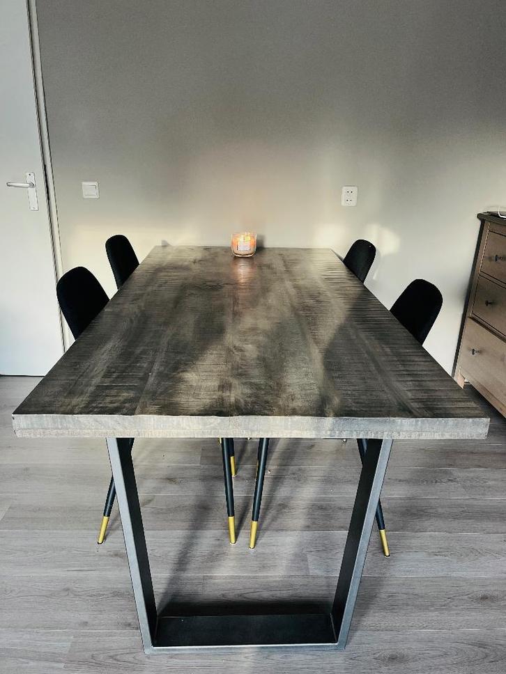 Eettafel industrieel, Huis en Inrichting, Tafels | Eettafels, Zo goed als nieuw, 50 tot 100 cm, 150 tot 200 cm, Vier personen