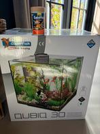Aquarium inclusief pomp en twee goudvissen, Dieren en Toebehoren, Vissen | Aquaria en Toebehoren, Ophalen, Zo goed als nieuw, Gevuld zoetwateraquarium