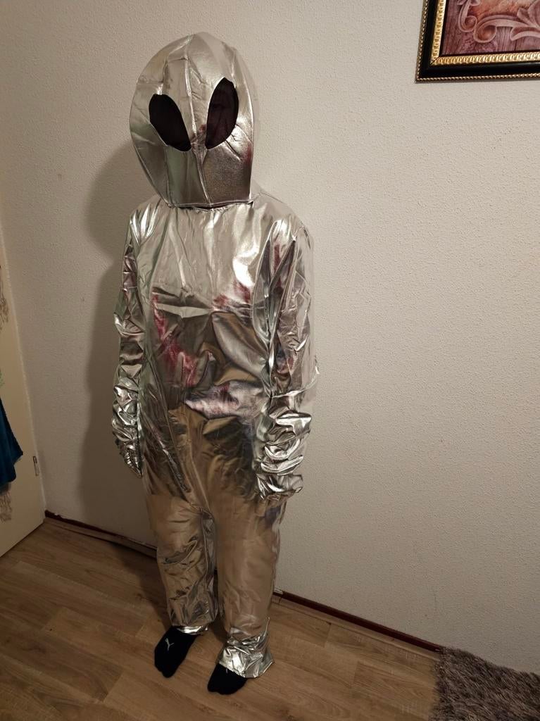 Zilverkleurig alien kostuum, Ophalen of Verzenden