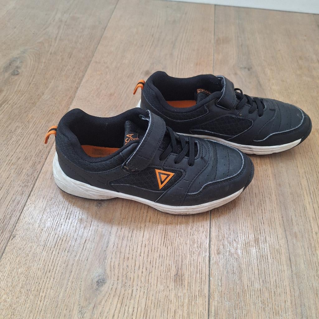 Hockeyschoenen maat 34, Ophalen, Gebruikt, Schoenen