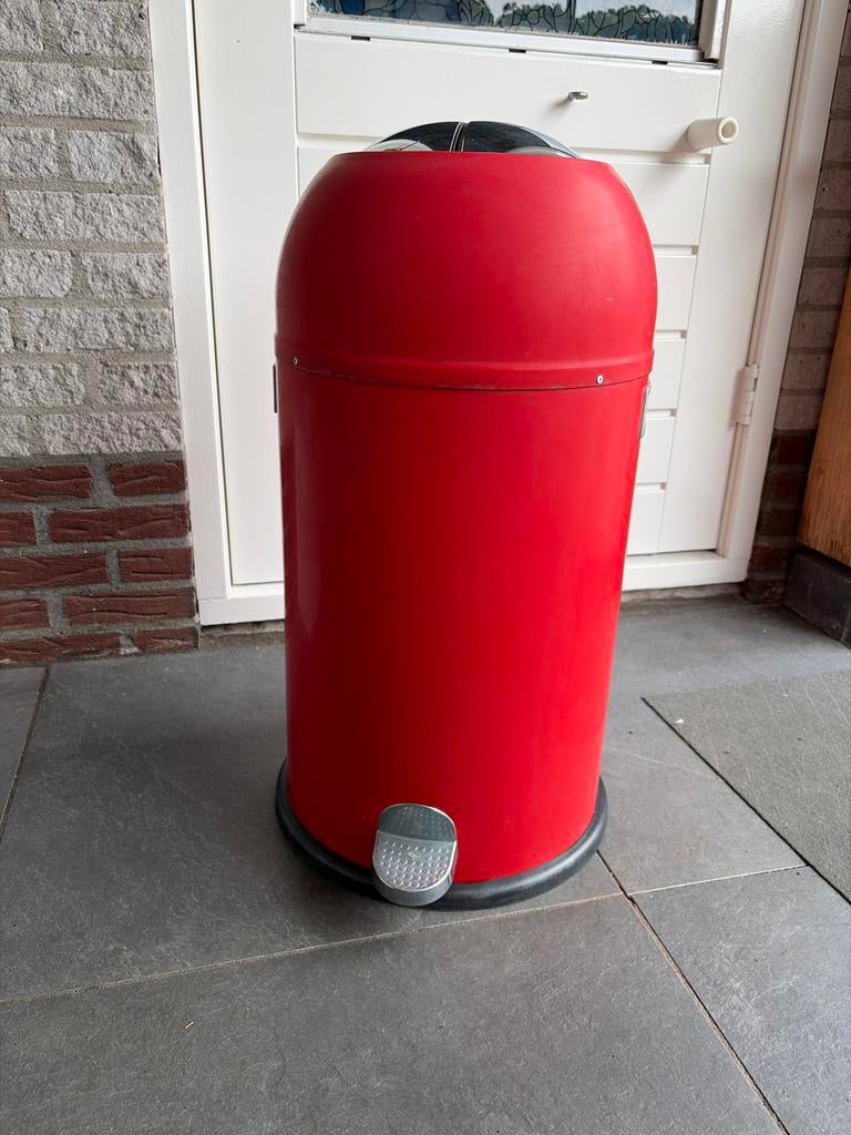 Wesco Kickmaster 33 liter prullenbak - Rood, Ophalen, Gebruikt, Met pedaal, 50 tot 75 cm