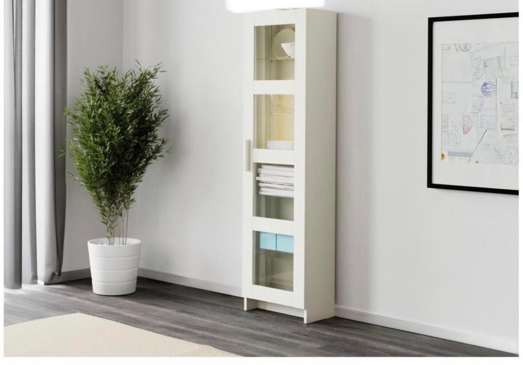 Vitrine kast Ikea, Ophalen, Minder dan 50 cm, Zo goed als nieuw, 150 tot 200 cm