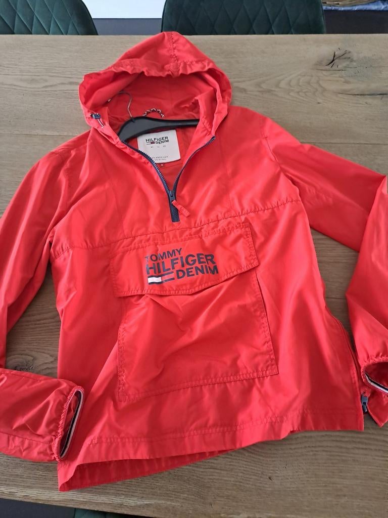 Tommy Hilfiger maat S, als nieuw!, Tommy Hilfiger, Ophalen of Verzenden, Zo goed als nieuw, Rood