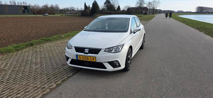 Seat Ibiza 1.0 MPI 75pk 2018 Wit, Auto's, Seat, Particulier, Ibiza, Benzine, C, Hatchback, Handgeschakeld, Geïmporteerd, Wit, Voorwielaandrijving