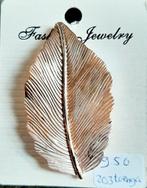 Magneet broche licht goudkleurig nieuw, Overige materialen, Nieuw, Ophalen of Verzenden, Goud