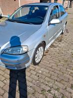 Opel Astra 1.6 I AUT 1998 Grijs, Auto's, Opel, 4 cilinders, Origineel Nederlands, 570 kg, Particulier