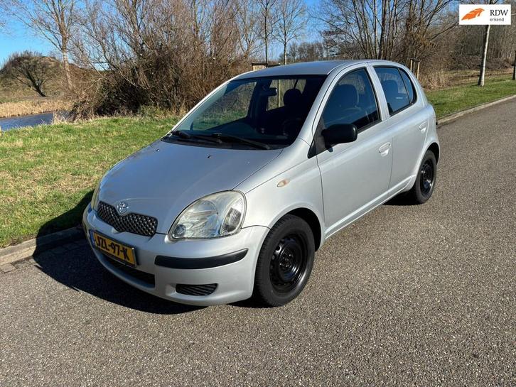 Toyota Yaris 1.4 D-4D Terra, Auto's, Toyota, Bedrijf, Te koop, Yaris, ABS, Airbags, Airconditioning, Elektrische ramen, Radio