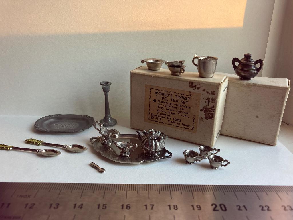 Antiek poppenhuis servies, Antiek en Kunst, Antiek | Speelgoed, Ophalen of Verzenden